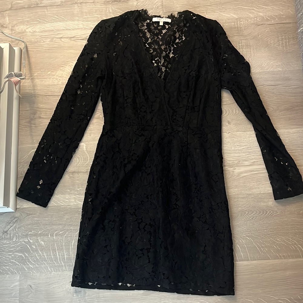 Wayf Lace long sleeve dress
